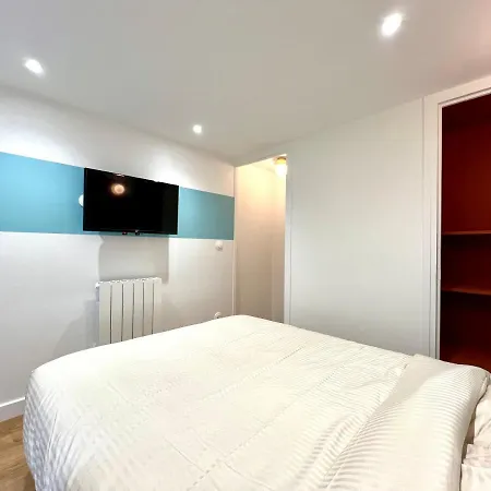 Апартаменты La Loge Parisienne, 300m Gare, Climatisation, Telepherique *